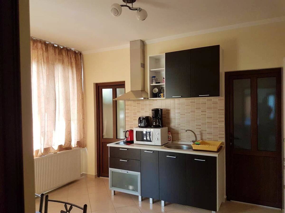 Дома для отпуска House with 3 bedrooms in Săcele with furnished terrace and WiFi Сэчеле-18